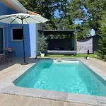 Prive Et Piscine Chauffee A 8 Km De Toulouse بيت للعطل Montrabe
