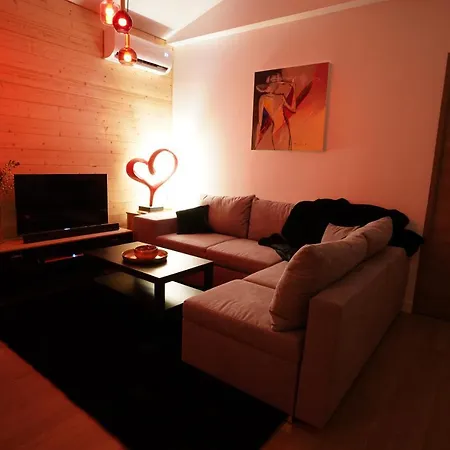 Prive Et Piscine Chauffee A 8 Km De Toulouse Дом отдыха *