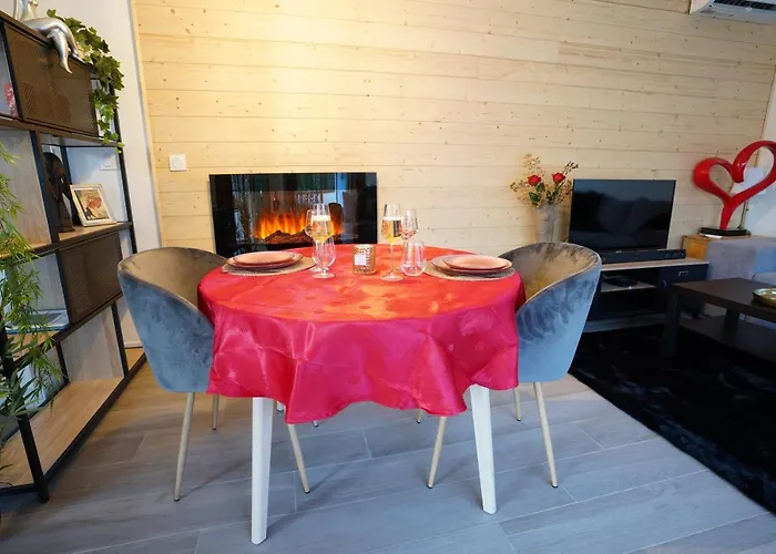 Prive Et Piscine Chauffee A 8 Km De Toulouse